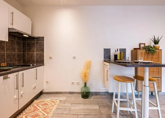 Boheme Cosy Centre *